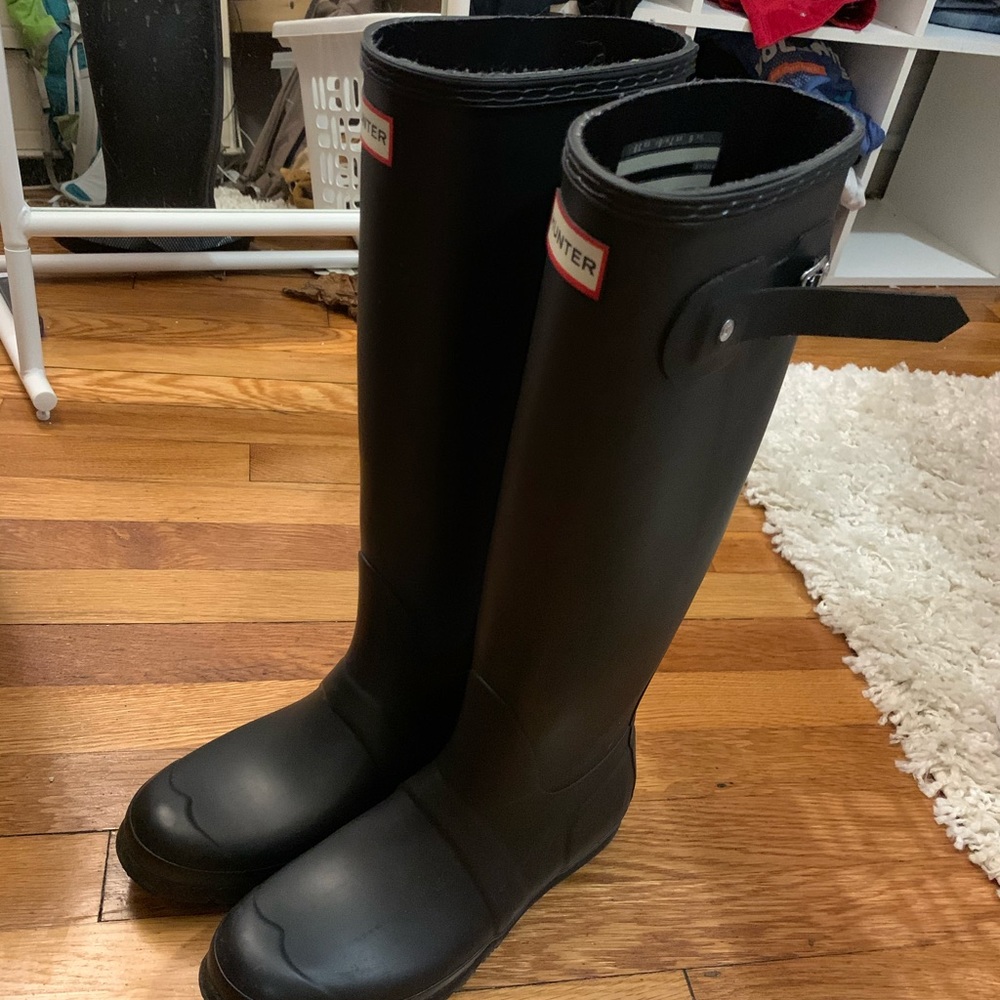 Hunter boots size 7 never worn!
